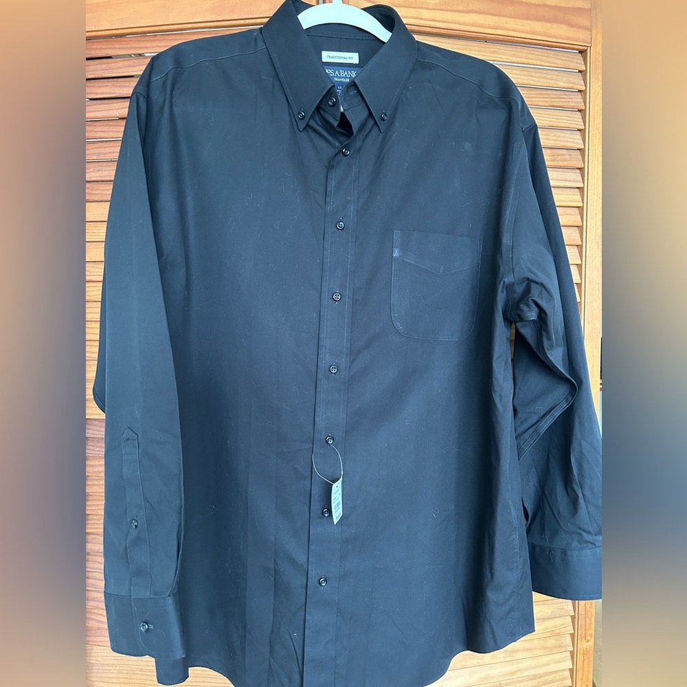 Jos. A. Bank Men’s Traveler Collection button down Collar dress shirt size 17-34